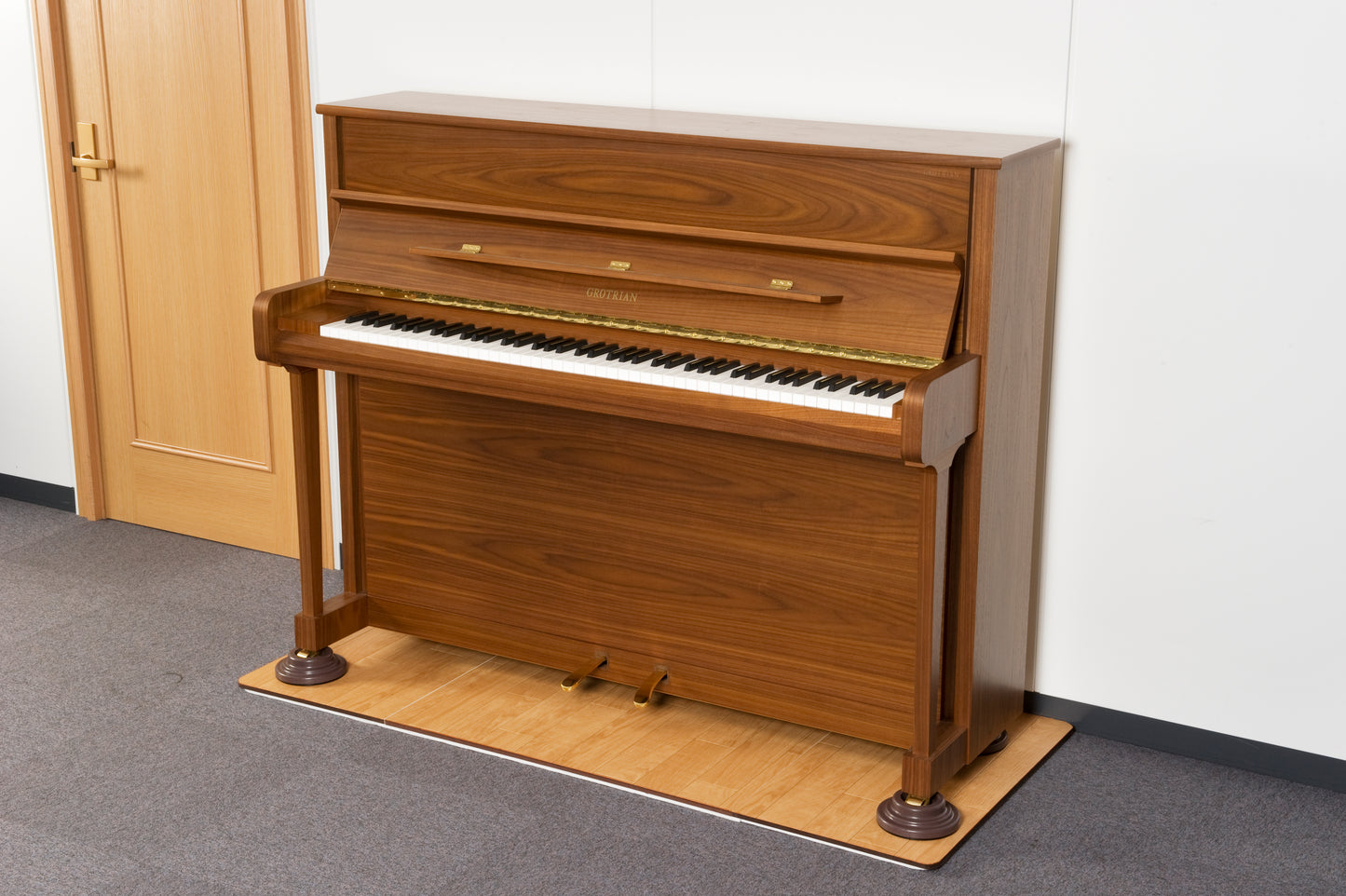 アップライトピアノ 断熱パネル